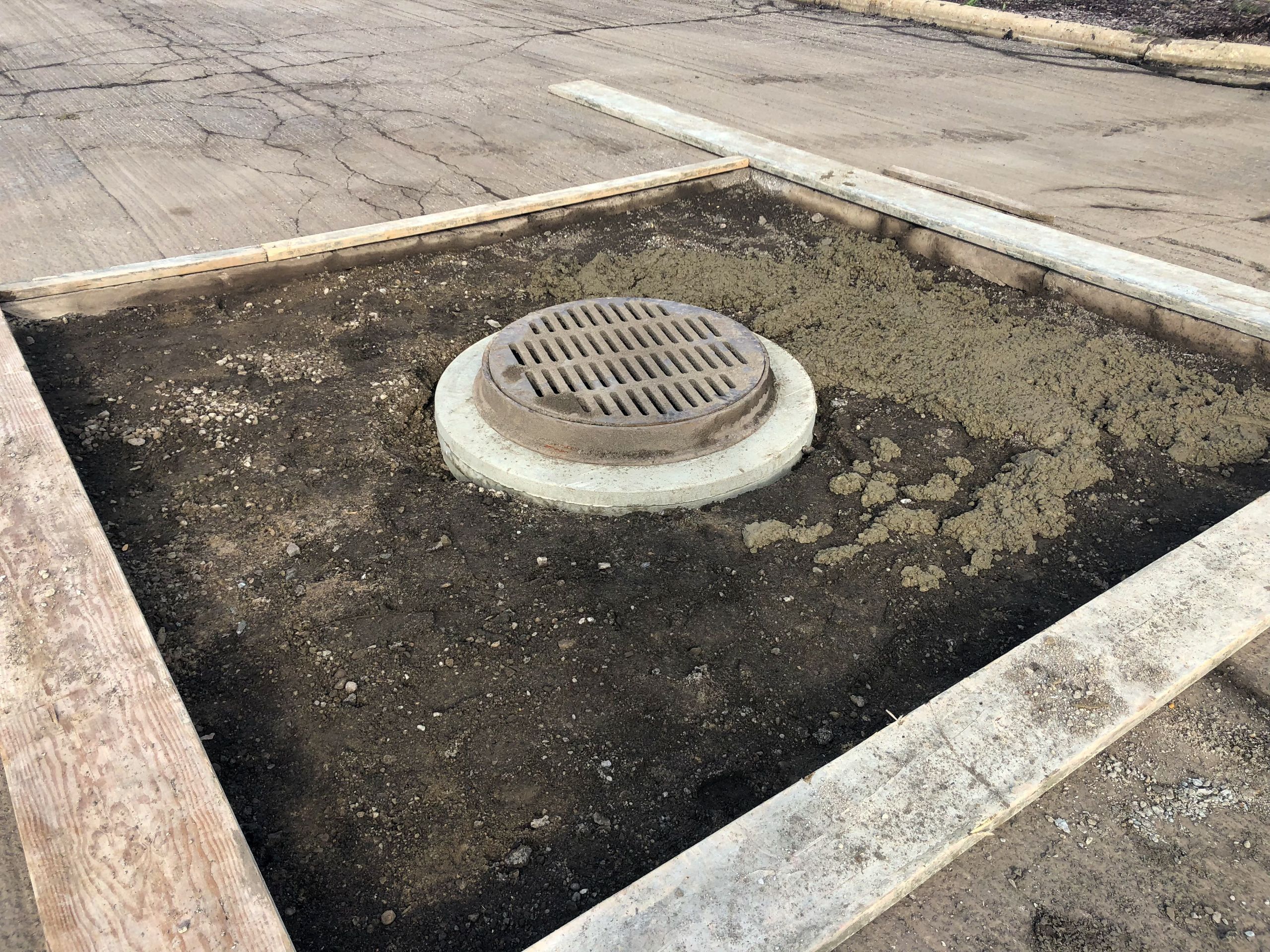 commercial concrete catch basin img01
