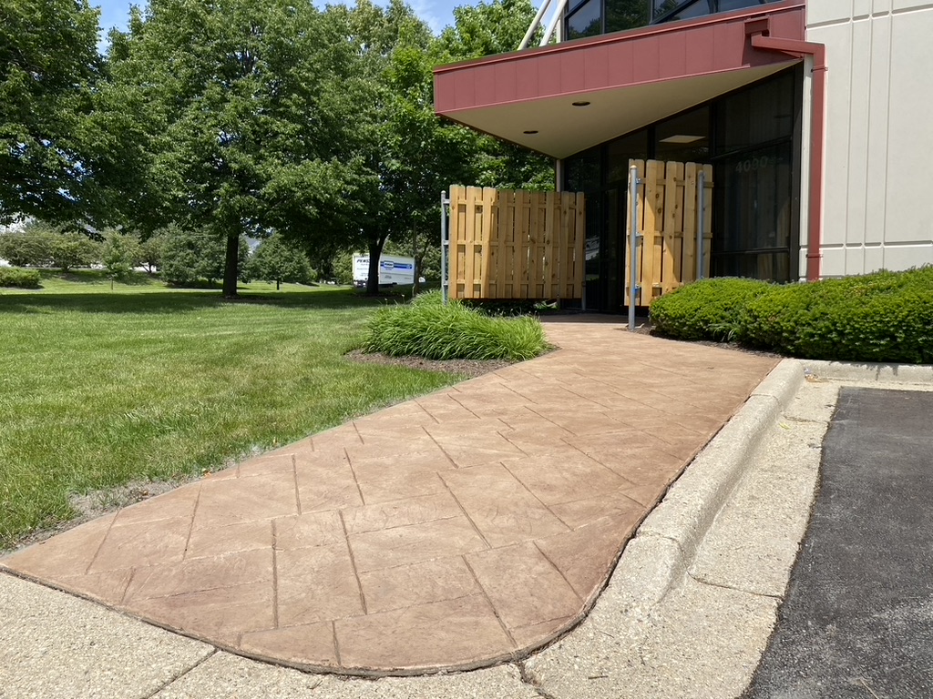 lustra concrete commercial sidewalk repairs